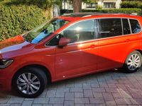 Gebraucht VW Touran Highline 150 PS (110 kW) 2017 Orange Van / Kleinbus