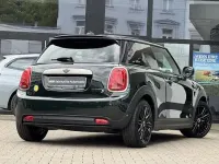 Gebraucht Mini Cooper SE Resolute Edition 135 kW (184 PS) 2023 Grün Kleinwagen
