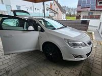 Gebraucht Opel Astra 87 PS (63 kW) 2011 Weiß Kleinwagen