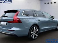 Gebraucht Volvo V60 Plus 197 PS (144 kW) 2023 Grau Kombi
