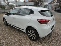 Gebraucht Renault Clio V Equilibre 67 PS (49 kW) 2023 Weiß Limousine