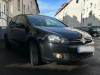 Gebraucht VW Golf VII Match 105 PS (77 kW) 2012 Schwarz Limousine