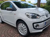 Gebraucht VW up! high up! 75 PS (55 kW) 2012 Weiß Kleinwagen