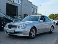 Gebraucht Mercedes 220 150 PS (110 kW) 2005 Iridiumsilber  metalliclack (metallic) Limousine