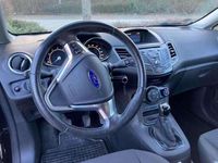 Gebraucht Ford Fiesta 101 PS (74 kW) 2017 Schwarz Limousine