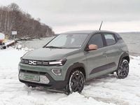 Neu Dacia Spring Extreme 47 kW (65 PS) 2026 Olivgrün Kleinwagen