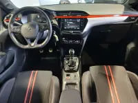 Gebraucht Opel Corsa 101 PS (74 kW) 2023 Kontrast grau/quarz silber Kleinwagen