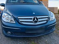 Gebraucht Mercedes B200 136 PS (100 kW) 2005 Blau Van / Kleinbus