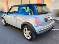 Usado Mini Cooper 116 HP (85 kW) 2003 Prateado Citadino