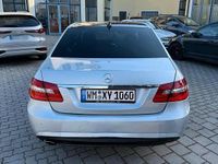 Gebraucht Mercedes E220 170 PS (125 kW) 2011 Grau Limousine