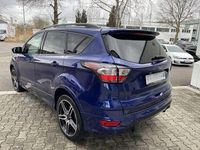 Gebraucht Ford Kuga ST-Line 182 PS (133 kW) 2017 Deep impact blue (metallic) SUV
