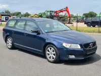 Gebraucht Volvo V70 Linje Svart 181 PS (133 kW) 2015 Blau Kombi