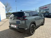 Neu Citroën C5 145 PS (106 kW) 2026 Grün SUV
