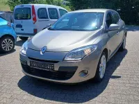 Gebraucht Renault Mégane III Luxe 131 PS (96 kW) 2009 Braun Kleinwagen