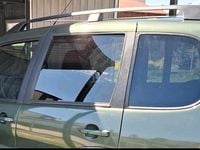 Second-hand Lada niva 80 CP (58 kW) 2021 Verde SUV