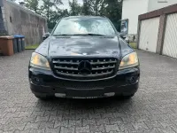 Gebraucht Mercedes ML280 190 PS (139 kW) 2008 Schwarz SUV