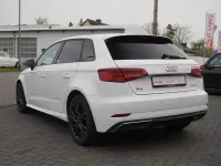 Gebraucht Audi A3 Sportback e-tron Sport 204 PS (150 kW) 2017 Weiß Kleinwagen