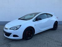 Gebraucht Opel Astra GTC 200 PS (147 kW) 2014 Weiß Coupé