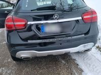 gebraucht Mercedes GLA180 