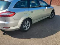 Gebraucht Ford Mondeo 116 PS (85 kW) 2009 Silber Kombi