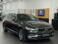 Gebraucht Volvo V90 Inscription 190 PS (139 kW) 2018 Grau Kombi