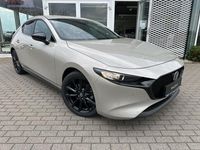 Nowe Mazda 3 Nagisa 140 KM (102 kW) 2026 Beżowy Sedan/Limuzyna