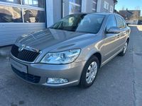 Gebraucht Skoda Octavia Elegance 122 PS (89 kW) 2012 Silber Limousine