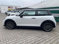 Gebraucht Mini Cooper Classic 156 PS (114 kW) 2024 Weiß Kleinwagen