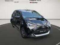 Gebraucht Toyota Aygo Team 72 PS (52 kW) 2021 Midnightschwarz mica Kleinwagen