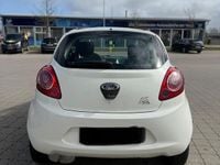 Gebraucht Ford Ka 69 PS (50 kW) 2015 Weiß Kleinwagen