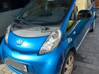Gebraucht Peugeot iON 49 kW (67 PS) 2017 Blau Kleinwagen