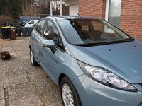 Gebraucht Ford Fiesta 90 PS (66 kW) 2009 Blau Kleinwagen