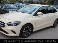 Gebraucht Mercedes B200 150 PS (110 kW) 2021 Gelb Van / Kleinbus