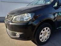Gebraucht VW Caddy Trendline 102 PS (75 kW) 2011 Deep black perleffekt Van / Kleinbus