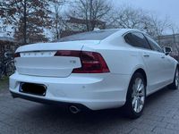 Second-hand Volvo S90 250 CP (183 kW) 2018 Alb Berlinǎ