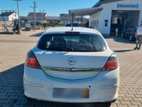 Gebraucht Opel Astra GTC 140 PS (102 kW) 2006 Weiß Coupé