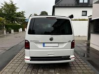 Gebraucht VW California Beach 204 PS (150 kW) 2018 Weiß Van