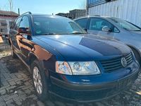 Gebraucht VW Passat Highline 150 PS (110 kW) 2000 Blau Kombi