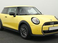 Używany Mini Cooper Classic 156 KM (114 kW) 2024 Żółty Hatchback