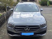 Gebraucht Mercedes E220 194 PS (142 kW) 2020 Grau Kombi