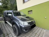 Gebraucht Toyota HiLux Life 171 PS (125 kW) 2015 Grau Pickup