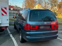 Gebraucht VW Sharan 131 PS (96 kW) 2005 Beige Van / Kleinbus
