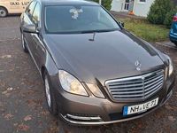 Gebraucht Mercedes E220 Edition 170 PS (125 kW) 2012 Beige Limousine