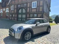 Gebraucht Mini Cooper 136 PS (100 kW) 2023 Silber Kleinwagen