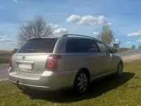 Gebraucht Toyota Avensis T2 129 PS (94 kW) 2004 Silber Kombi