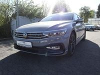 Gebraucht VW Passat Elegance 200 PS (147 kW) 2023 Deep black perleffekt Kombi
