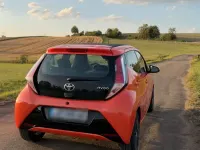 Gebraucht Toyota Aygo X-wave 69 PS (50 kW) 2015 Orange Kleinwagen