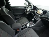 Gebraucht VW T-Roc Sportline 150 PS (110 kW) 2022 Pure white SUV