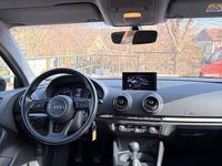 Gebraucht Audi A3 116 PS (85 kW) 2019 Schwarz Limousine