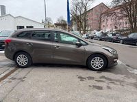 Gebraucht Kia Ceed Sport 110 PS (80 kW) 2016 Braun Kleinwagen